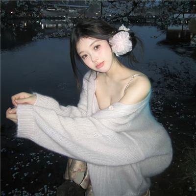 粉红火鹤的神秘凝视